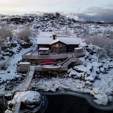 Vikran Seaside Lodge Straumsjoen Екстер'єр фото